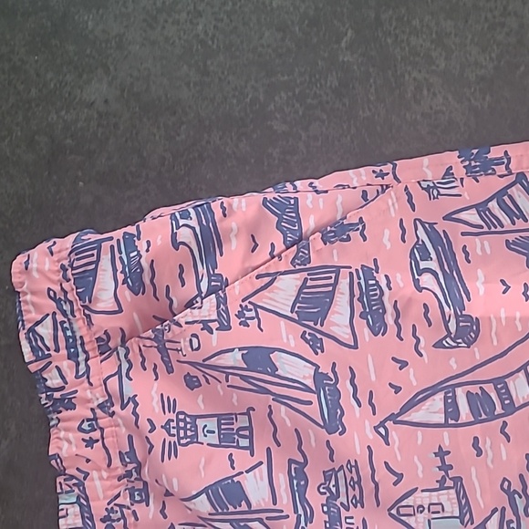 VINEYARD VINES NAUTICAL SAILBOAT PRINT SWIM SHORTS - Picture 4 of 8